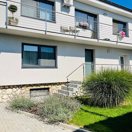 Apartmany Lednice Nejdek Ngoại thất bức ảnh