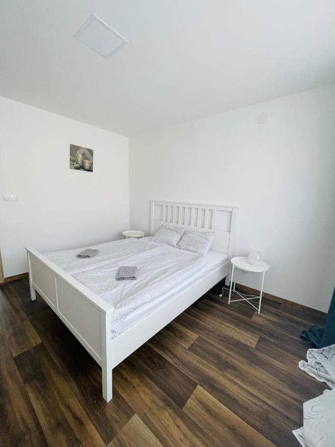 Apartmany Lednice Nejdek Ngoại thất bức ảnh